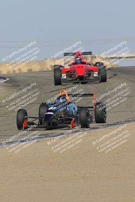 media/Oct-30-2022-CalClub SCCA (Sun) [[310aff4a96]]/Race Group 2/Race (Grapevine)/